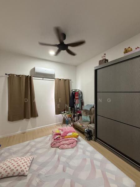 Townhouse for Sale in Taman Akasia (Semenyih) - Dante Leong Zhenwen - Bedroom - PropertyGuru.com.my