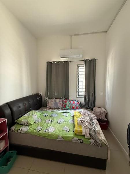 Townhouse for Sale in Taman Akasia (Semenyih) - Dante Leong Zhenwen - Bedroom - PropertyGuru.com.my