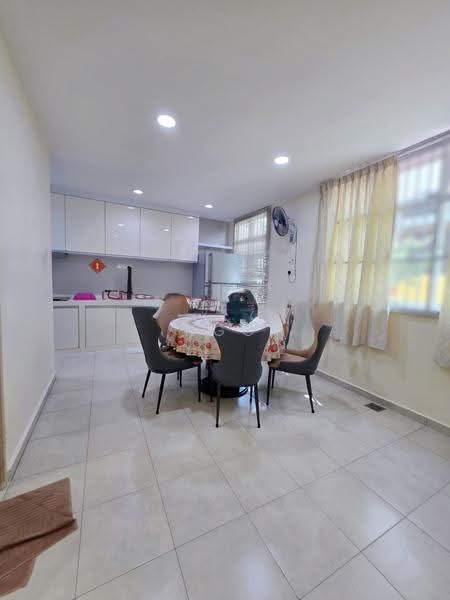 Semi-Detached House for Sale in Batu Pahat (Johor) - NGO - Dining Room - PropertyGuru.com.my