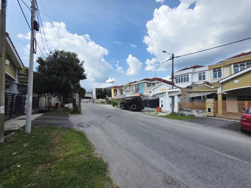 Semi-Detached House for Sale in Batu Pahat (Johor) - NGO - PropertyGuru.com.my
