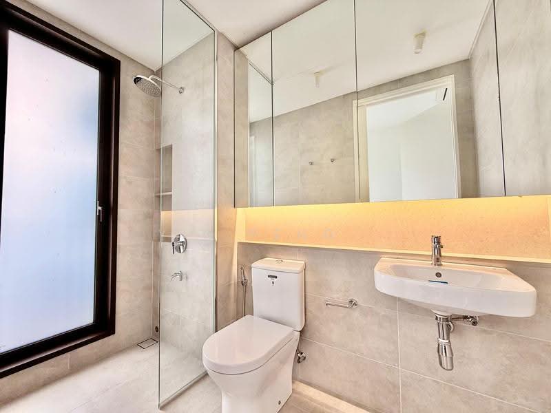 Service Residence for Sale at Jendela Residences - Yin Peng . - Bathroom - PropertyGuru.com.my