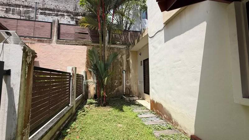 Semi-Detached House for Sale in KL City Centre (Kuala Lumpur) - Azizol . - Garden - PropertyGuru.com.my
