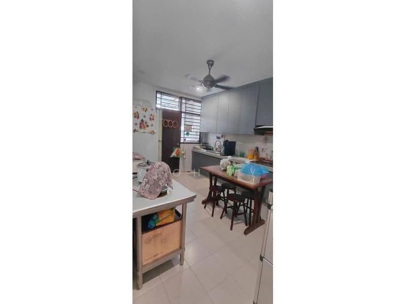 Rumah Teres 2-Tingkat untuk Dijual di Serene Heights (Semenyih) - Yeoh WY - Kitchen - PropertyGuru.com.my
