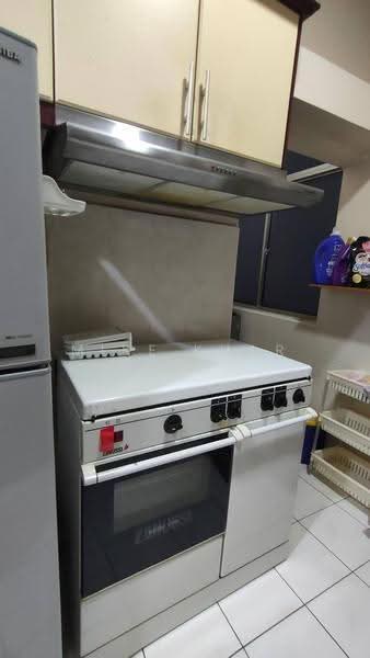 Apartment for Rent at Gambier Heights - Mike Kuar - Kitchen - PropertyGuru.com.my