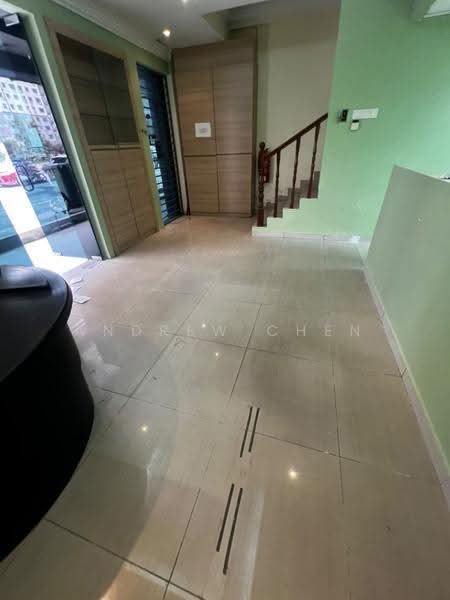 Kedai / Pejabat untuk Disewa di Bangsar (Kuala Lumpur) - Andrew Chen - Entrance - PropertyGuru.com.my