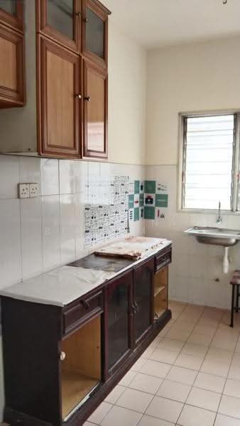 Kondominium untuk Dijual di Semarak Apartment - Faliyana binti Muda - PropertyGuru.com.my