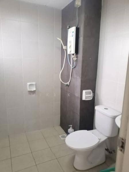 Kondominium untuk Disewa di Sea View Tower - Mike Kuar - Bathroom - PropertyGuru.com.my