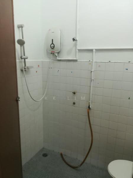 Rumah Teres 1-Tingkat untuk Dijual di SS4 (Petaling Jaya) - KK Lim - Bathroom - PropertyGuru.com.my