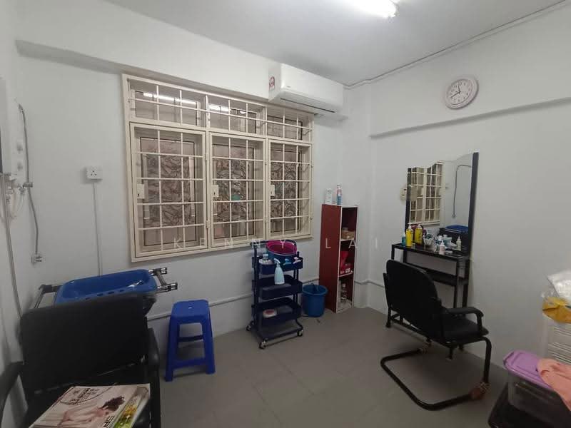 Apartment for Rent at Pangsapuri Dahlia Court - Kenny Lai - Bathroom - PropertyGuru.com.my