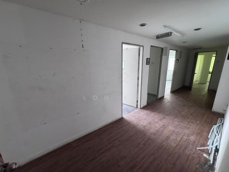 Kedai / Pejabat untuk Disewa di SS2 (Petaling Jaya) - Loh KC - Corridor - PropertyGuru.com.my