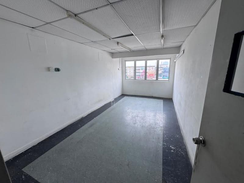 Kedai / Pejabat untuk Disewa di SS2 (Petaling Jaya) - Loh KC - Interior - PropertyGuru.com.my