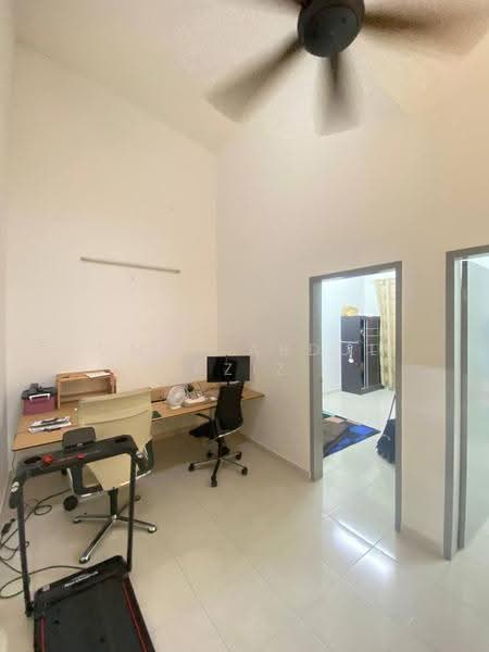 Rumah Teres 2-Tingkat untuk Dijual di Kuala Selangor (Selangor) - Umar Abdul Aziz - Study - PropertyGuru.com.my