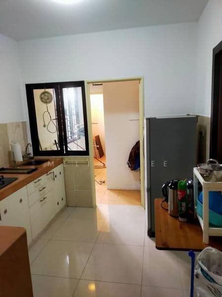 Apartment for Sale at Larkin Residence (Phase One) - Melinda Ee - Kitchen - PropertyGuru.com.my
