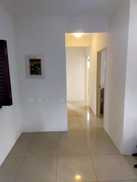 Apartment for Sale at Larkin Residence (Phase One) - Melinda Ee - Corridor - PropertyGuru.com.my