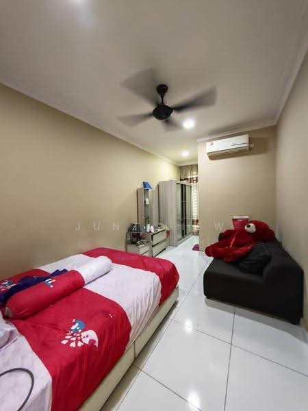 2-storey Terraced House for Sale in Taman Bestari Indah (Ulu Tiram) - Junz Liew - PropertyGuru.com.my