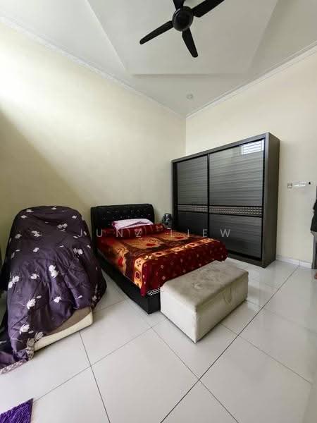 2-storey Terraced House for Sale in Taman Bestari Indah (Ulu Tiram) - Junz Liew - PropertyGuru.com.my
