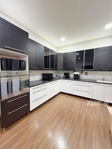 Terraced House for Sale in Kota Kemuning (Shah Alam) - Darren Chen - Kitchen - PropertyGuru.com.my