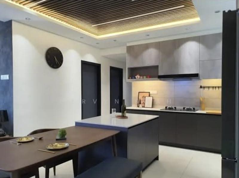 Condominium for Sale at Golden Triangle 2 - Mervyn Seah - Kitchen - PropertyGuru.com.my