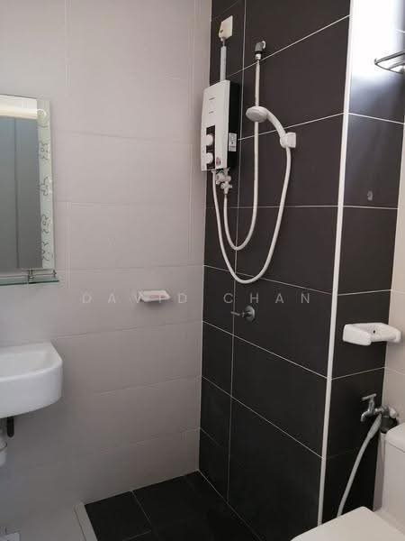Pangsapuri untuk Disewa di Nusa Heights (Nusa Puncak) - David Chan - Bathroom - PropertyGuru.com.my