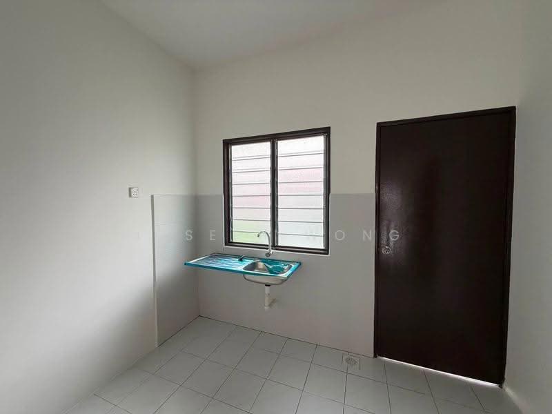 Terraced House for Sale in Ipoh (Perak) - Joseph Wong - Kitchen - PropertyGuru.com.my