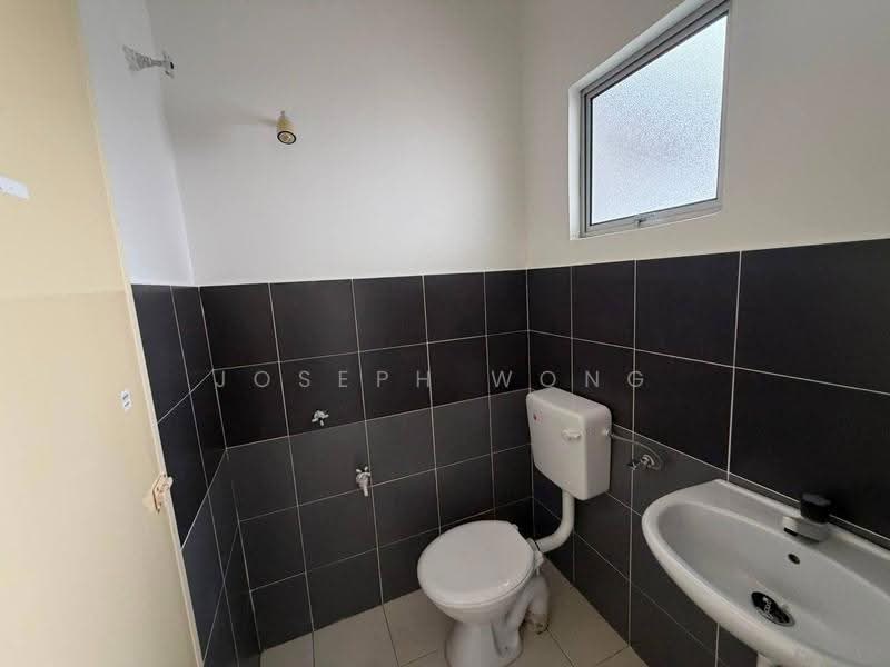 Terraced House for Sale in Ipoh (Perak) - Joseph Wong - Bathroom - PropertyGuru.com.my