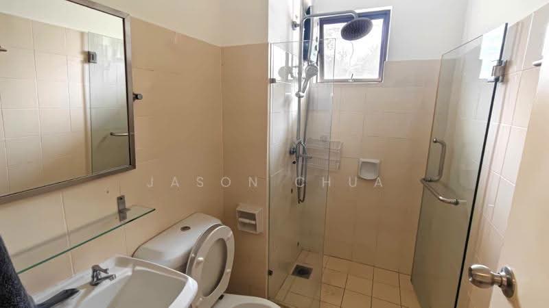 Rumah Banglo untuk Disewa di Leisure Farm (Gelang Patah) - Jason Chua - Bathroom - PropertyGuru.com.my
