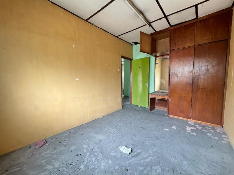 2-storey Terraced House for Sale in SS3 (Petaling Jaya) - Richard Liew - Bedroom - PropertyGuru.com.my