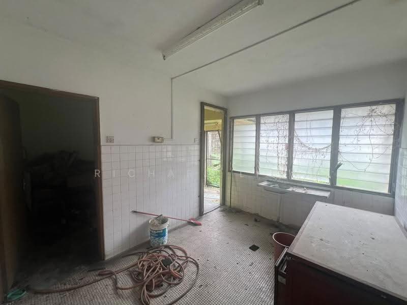 2-storey Terraced House for Sale in SS3 (Petaling Jaya) - Richard Liew - Kitchen - PropertyGuru.com.my