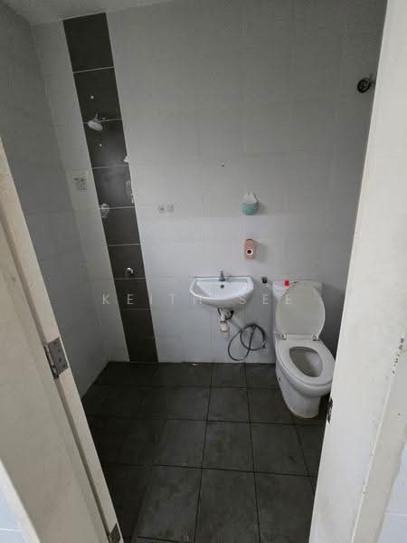 2-storey Terraced House for Rent in Setia Alam (Selangor) - Keith See - Bathroom - PropertyGuru.com.my