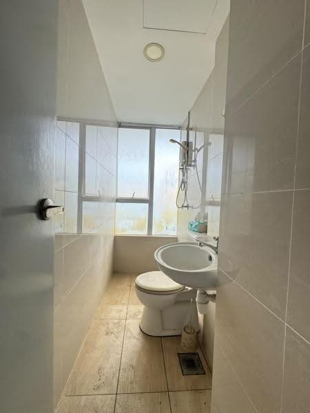 Kondominium untuk Disewa di Green Beverly Hills - Sky Bungalow - Mike Tan - Bathroom - PropertyGuru.com.my