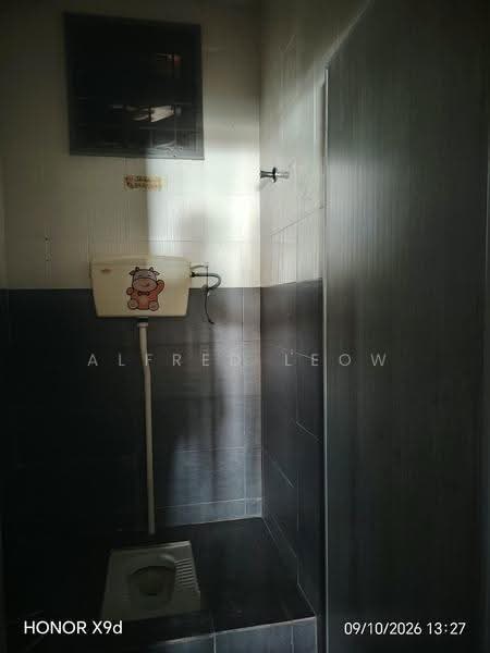 Kedai / Pejabat untuk Disewa di Laman Rimbunan (Kepong) - Alfred Leow - Bathroom - PropertyGuru.com.my