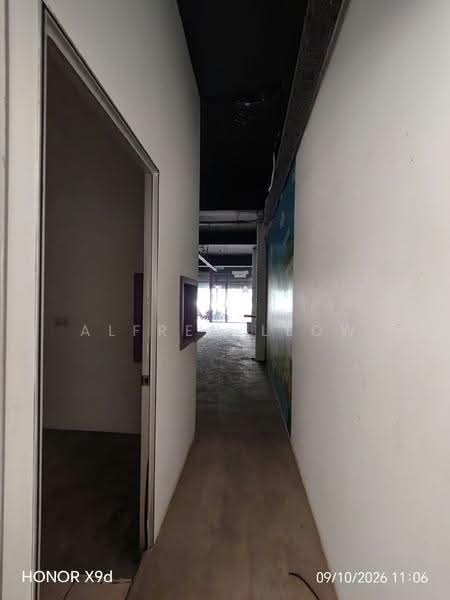 Kedai / Pejabat untuk Disewa di Laman Rimbunan (Kepong) - Alfred Leow - Corridor - PropertyGuru.com.my
