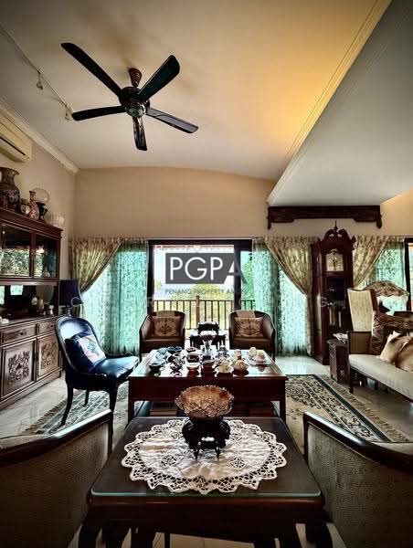Rumah Banglo untuk Dijual di Pearl Hill (Tanjung Bungah) - Cheryl Chng - Living Room - PropertyGuru.com.my
