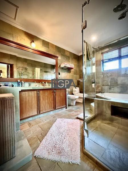Rumah Banglo untuk Dijual di Pearl Hill (Tanjung Bungah) - Cheryl Chng - Bathroom - PropertyGuru.com.my