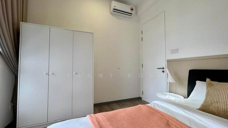 Kediaman Servis untuk Dijual di Southlink - Yanny Koh - Bedroom - PropertyGuru.com.my