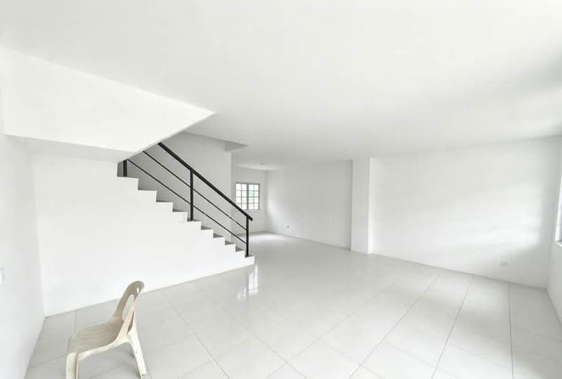 2-storey Terraced House for Sale in Kuching (Sarawak) - Jeno Tan - Living Room - PropertyGuru.com.my