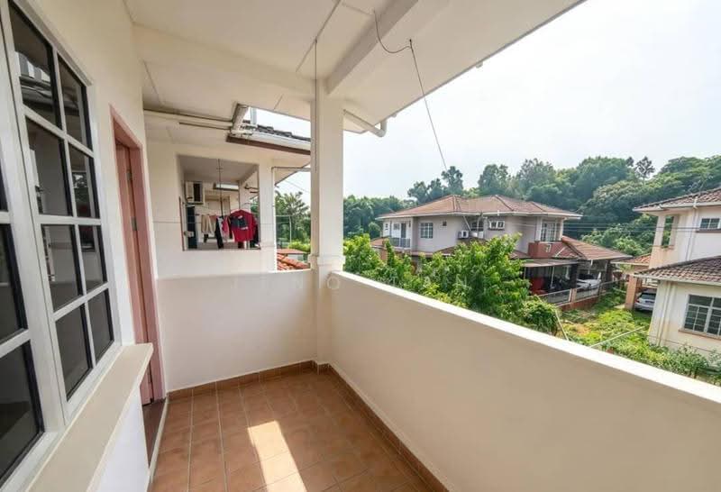 2-storey Terraced House for Sale in Kuching (Sarawak) - Jeno Tan - Balcony - PropertyGuru.com.my