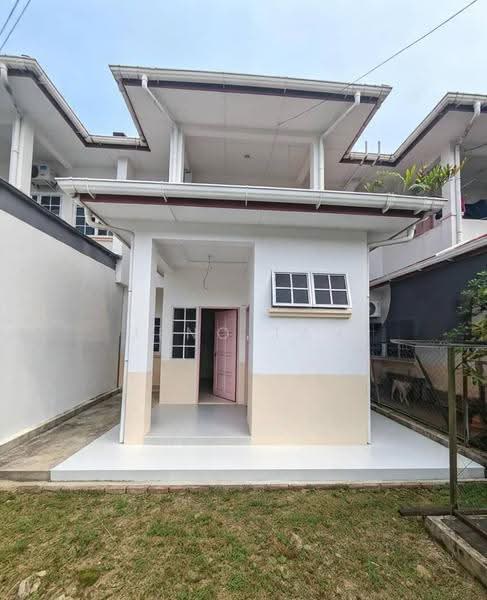 2-storey Terraced House for Sale in Kuching (Sarawak) - Jeno Tan - Exterior - PropertyGuru.com.my
