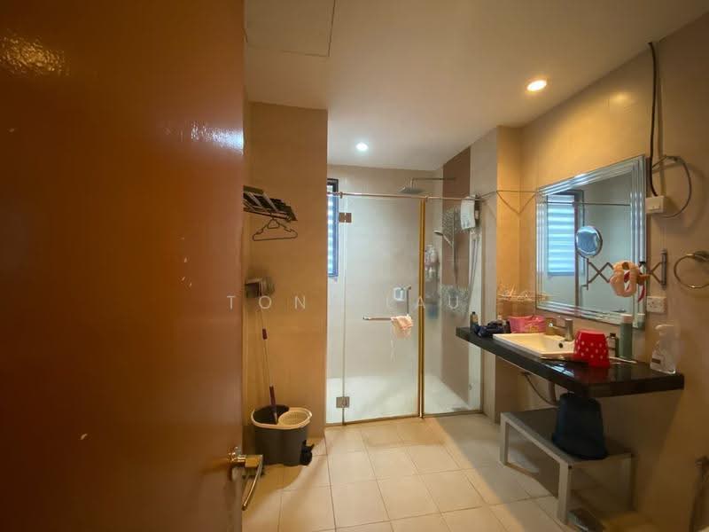 Rumah Teres untuk Dijual di Alam Impian (Shah Alam) - Tony Lau - Bathroom - PropertyGuru.com.my