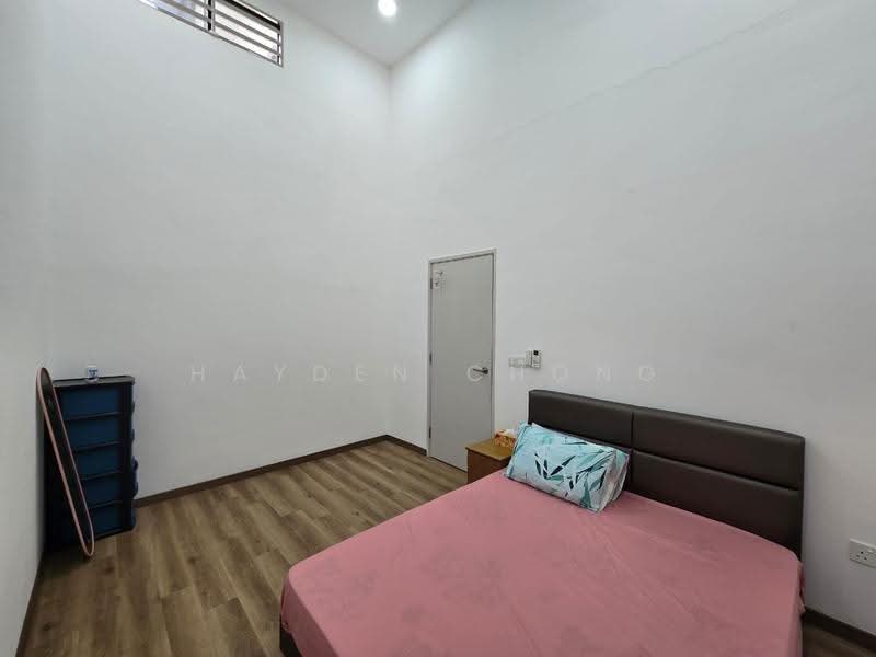 Rumah Teres untuk Dijual di Pasir Gudang (Johor) - Hayden Chong - Bedroom - PropertyGuru.com.my