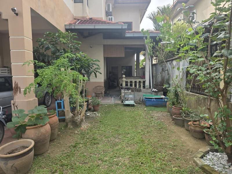 Semi-Detached House for Sale in Seksyen 7 (Shah Alam) - Joseph Chan - Exterior - PropertyGuru.com.my