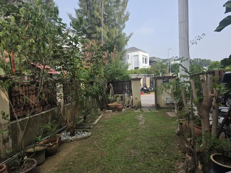 Semi-Detached House for Sale in Seksyen 7 (Shah Alam) - Joseph Chan - Exterior - PropertyGuru.com.my