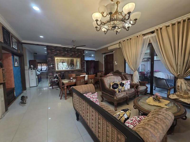 Semi-Detached House for Sale in Seksyen 7 (Shah Alam) - Joseph Chan - Living Room - PropertyGuru.com.my