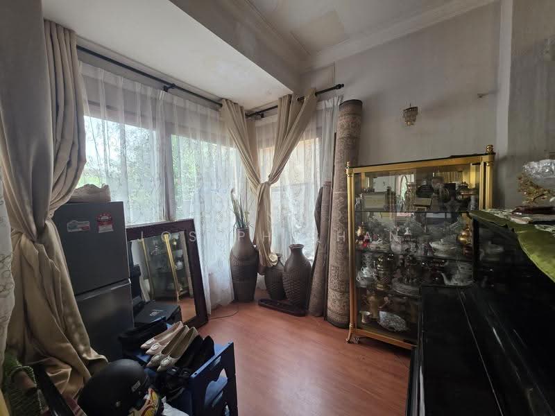 Semi-Detached House for Sale in Seksyen 7 (Shah Alam) - Joseph Chan - Living Room - PropertyGuru.com.my