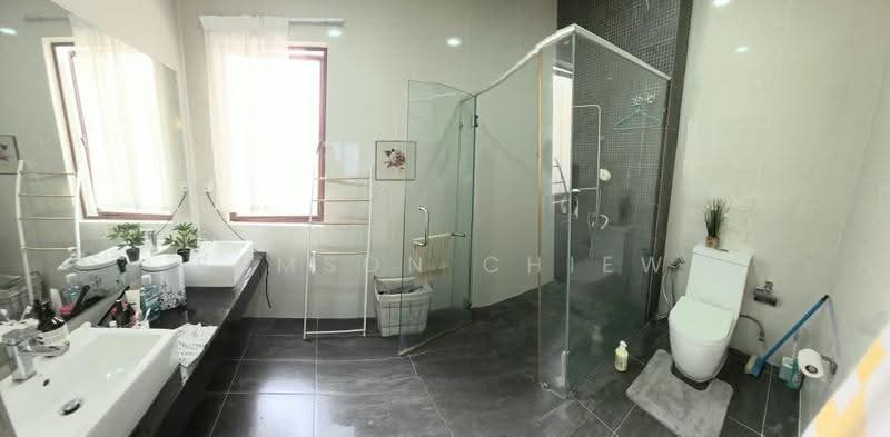 Rumah Teres untuk Dijual di Temasya Glenmarie (Glenmarie) - Samson Chiew - Bathroom - PropertyGuru.com.my