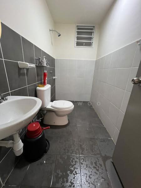 Pangsapuri untuk Disewa di Melodi Perdana - Abby Woo - Bathroom - PropertyGuru.com.my