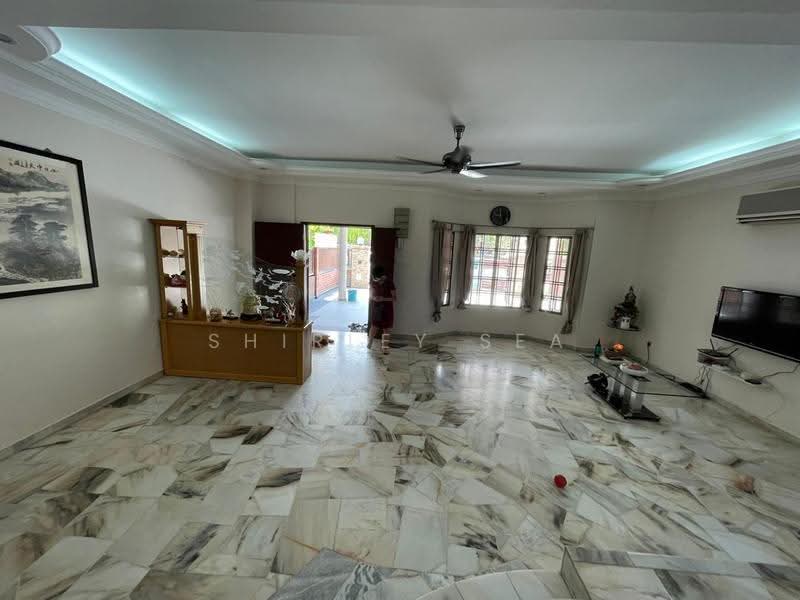 2-storey Terraced House for Sale in Bandar Baru Sungai Long (Kajang) - Shirley Sea - Living Room - PropertyGuru.com.my