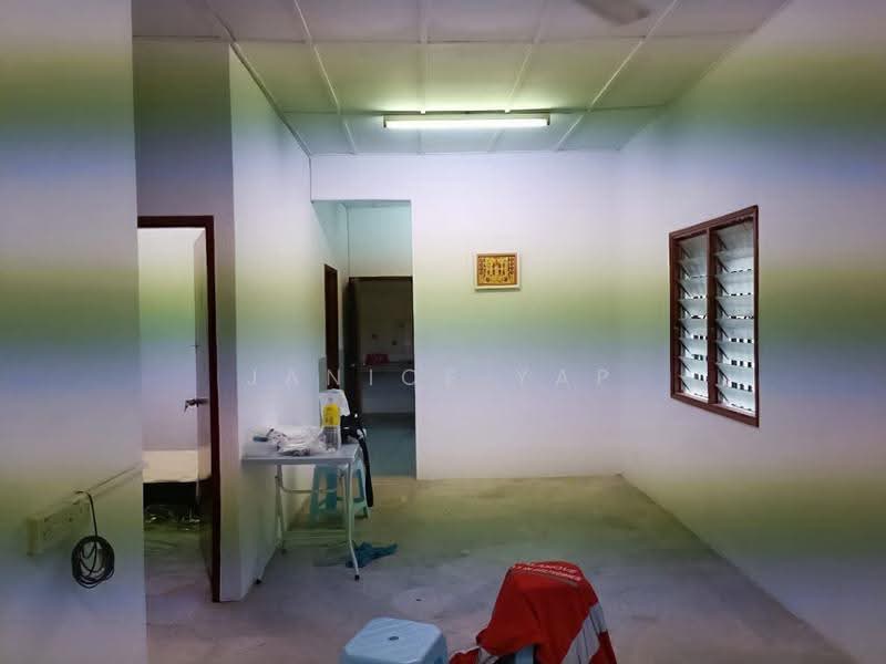 1-storey Terraced House for Sale in Taman Bukit Teratai (Ampang) - Janice Yap - Interior - PropertyGuru.com.my