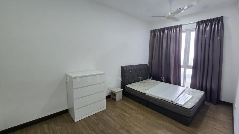 Kediaman Servis untuk Dijual di Pinnacle Sri Petaling - Jaslyn Tan - Bedroom - PropertyGuru.com.my