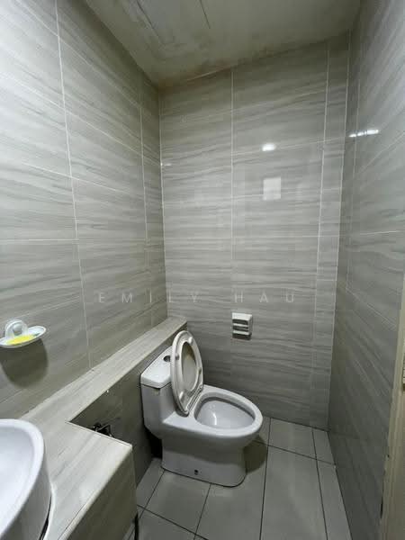 Service Residence for Rent at D'Summit Residences - Emily Hau - Bathroom - PropertyGuru.com.my